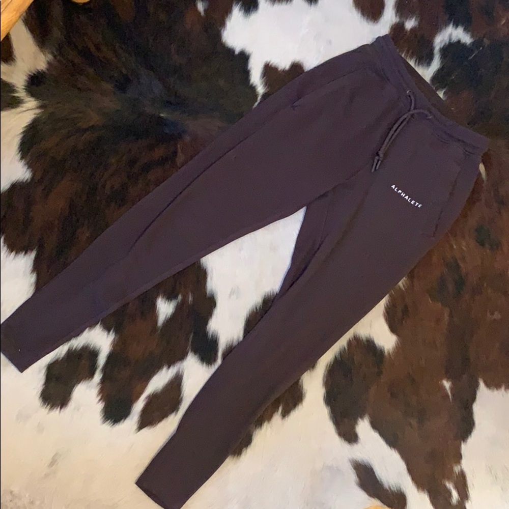 Alphalete Joggers